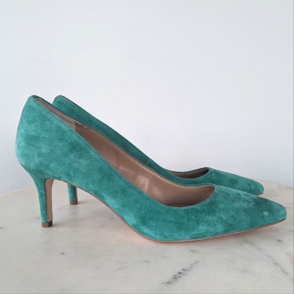 Ann Taylor Mila Jade Green Suede Pumps - Picture 3 of 11
